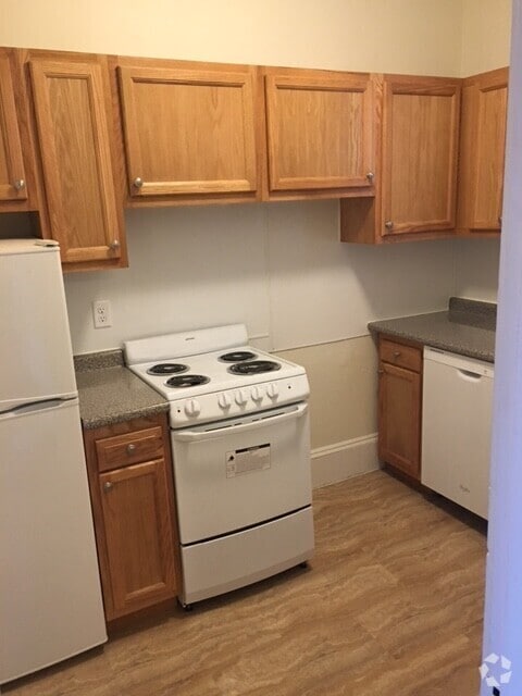 Building Photo - 1118 Commonwealth Ave Rental