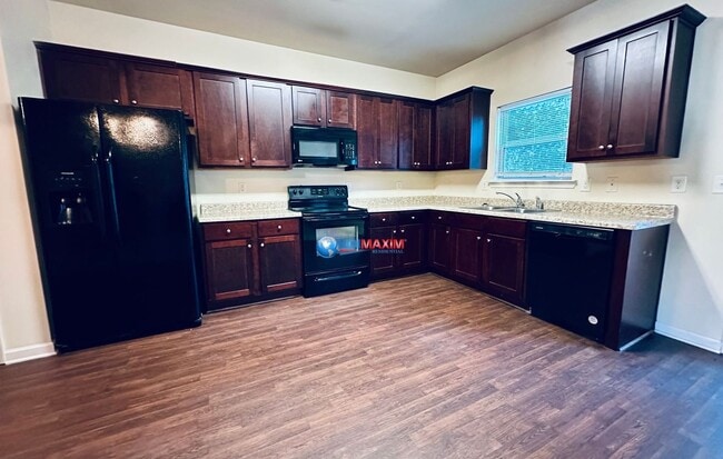 Photo - Spacious 4-bedroom house in Lawrenceville