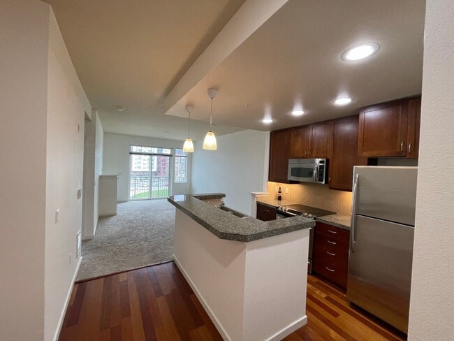 Photo - 1Bd/1Ba Redmond Condo Unit 407