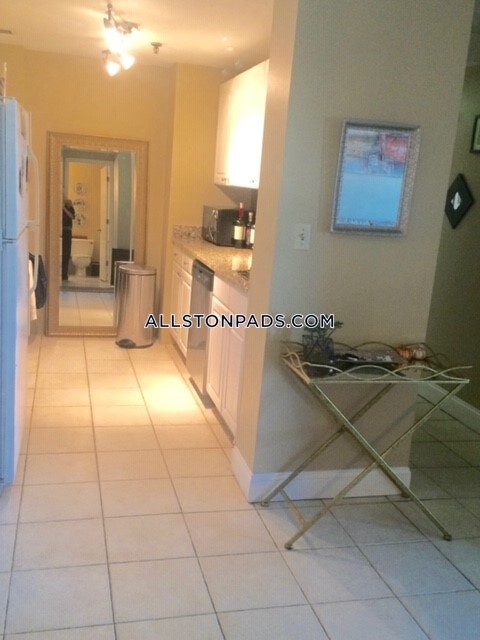 Photo - 15 N Beacon St Unidad 7-03 Rental