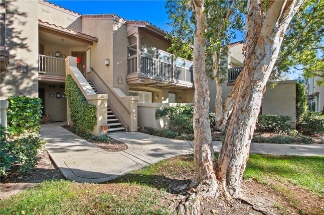 Building Photo - 2800 Keller Dr Unit 30