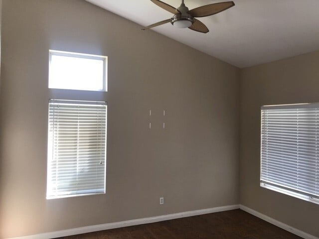 Photo - Gorgeous and Large  4 bedroom Custom Singl...
