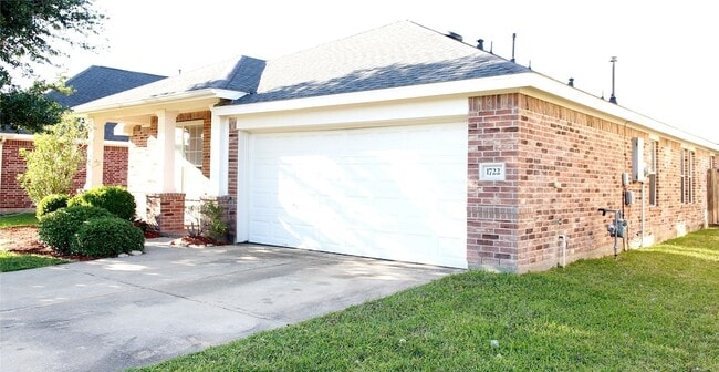 Photo - 1722 Lansing Cove Dr