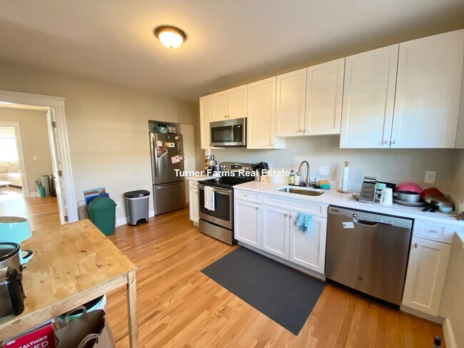 Photo - 21 Moraine St Unit 1