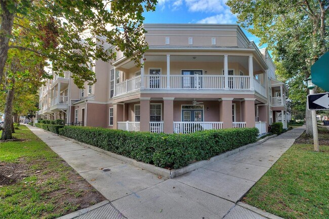 Photo - 516 Water St Townhome