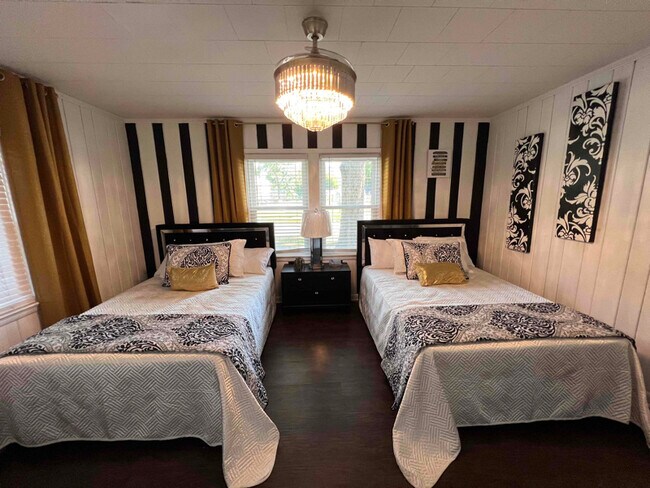 Photo - 301 E Lafayette St Unit 3