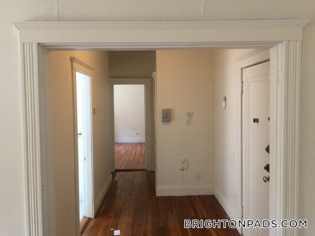 Photo - 1810 Commonwealth Ave Unidad 27