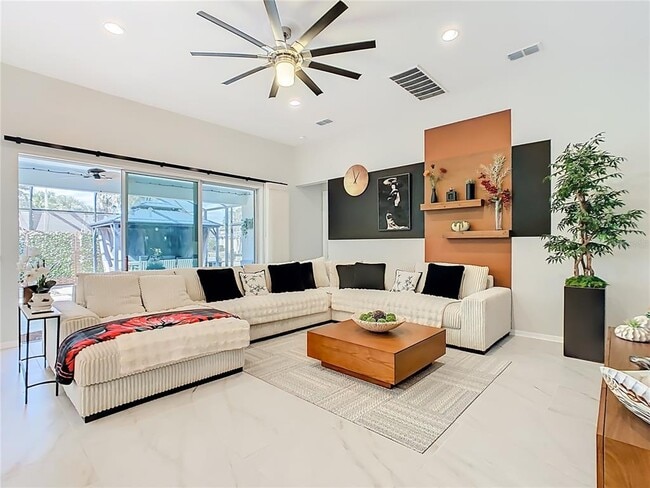 Photo - 790 Carmel Ln