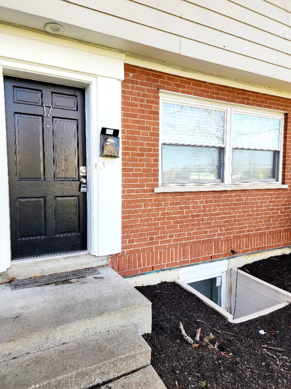 Photo - 7505 Montgomery Rd