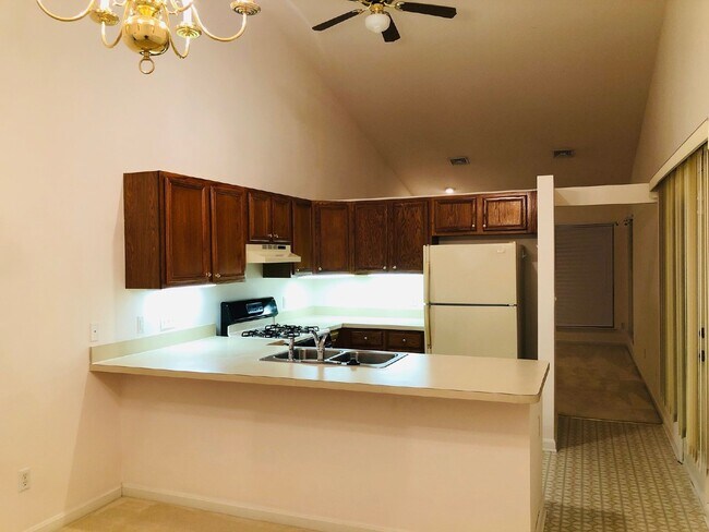 Photo - Warm, Cozy, Condo Move In Ready!