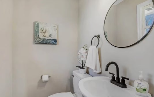 Photo - 1676 Tommys Rd Unit 2