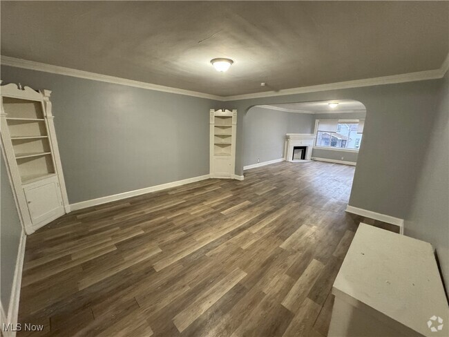 Building Photo - 4604 Turney Rd Unit #APT 2