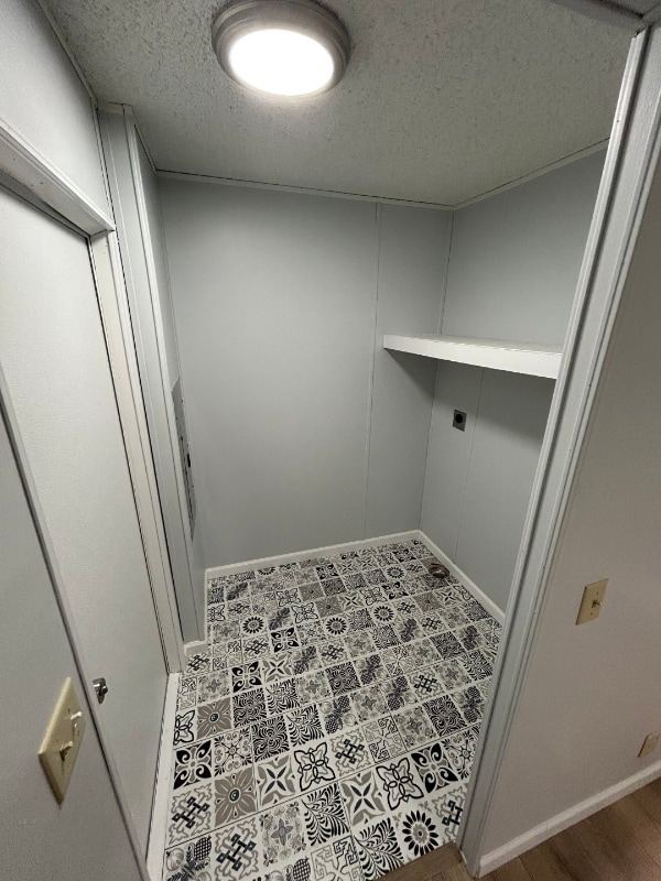 Photo - 2071 Deborah Ln