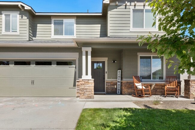 Photo - Spacious Two-Story Retreat in South Boise