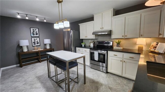 Photo - 2132 Clairmont Rd