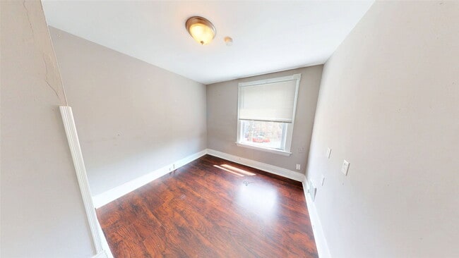 Photo - 2313 Stratford Ave