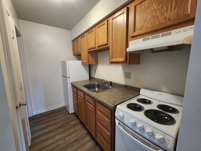 Photo - 736 Michael St Unit 6