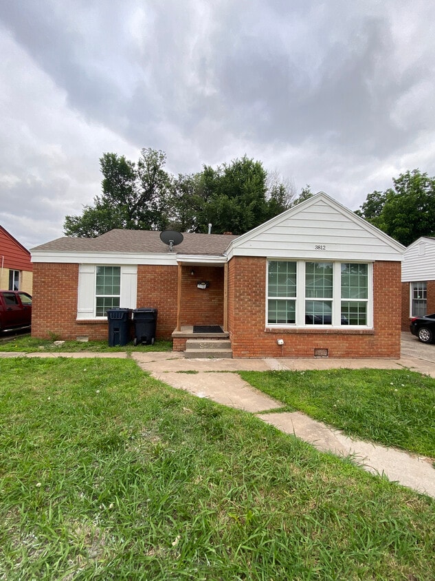 Photo - 3812 NW 16th St (Oklahoma City, OK)