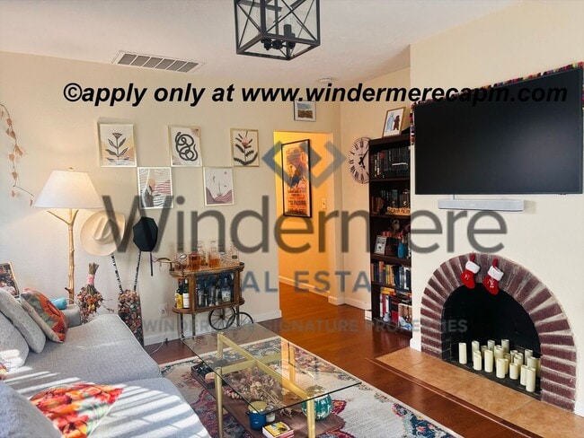 Photo - Beautifully Remodeled 2 Bedroom, 2 Bath Duplex on Freeport Blvd COMING SOON!