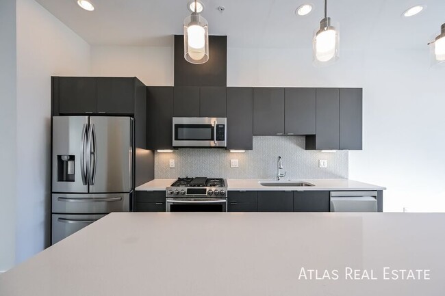 Photo - 2016 N Bryant St Unit 104