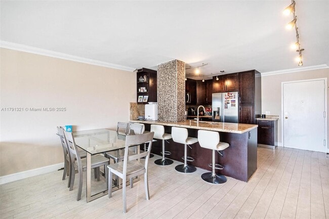 Photo - 110 S Shore Dr Unidad 6D