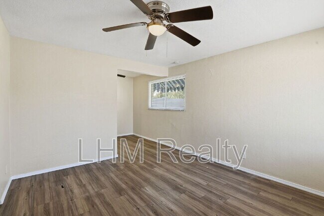 Photo - 1713 N 31st Pl Unit Apt 1