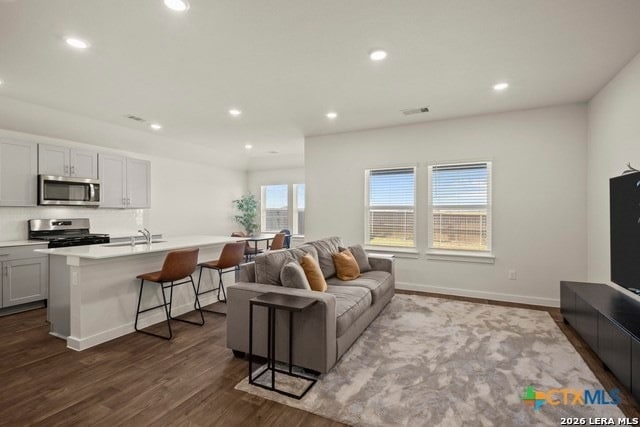 Photo - 326 Merriman Rd