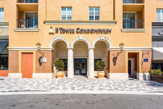 Building Photo - 651 Okeechobee Blvd Unit 1104