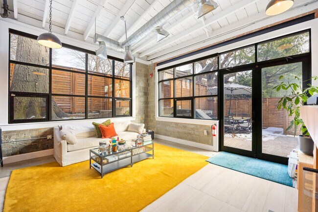 Photo - 51 Greenwood Ave Unit 7