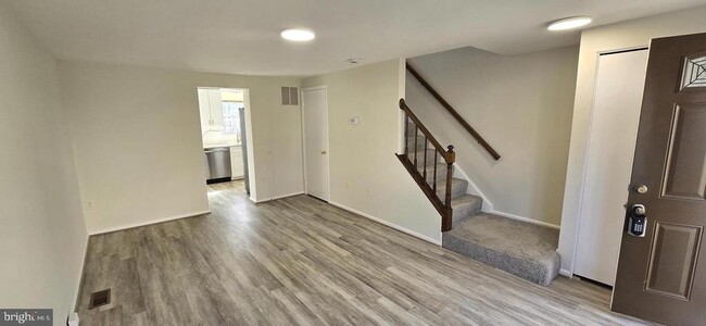 15 Asbury Way