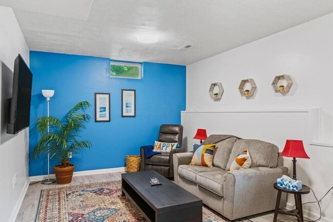 Photo - 444 Grand Ridge Dr