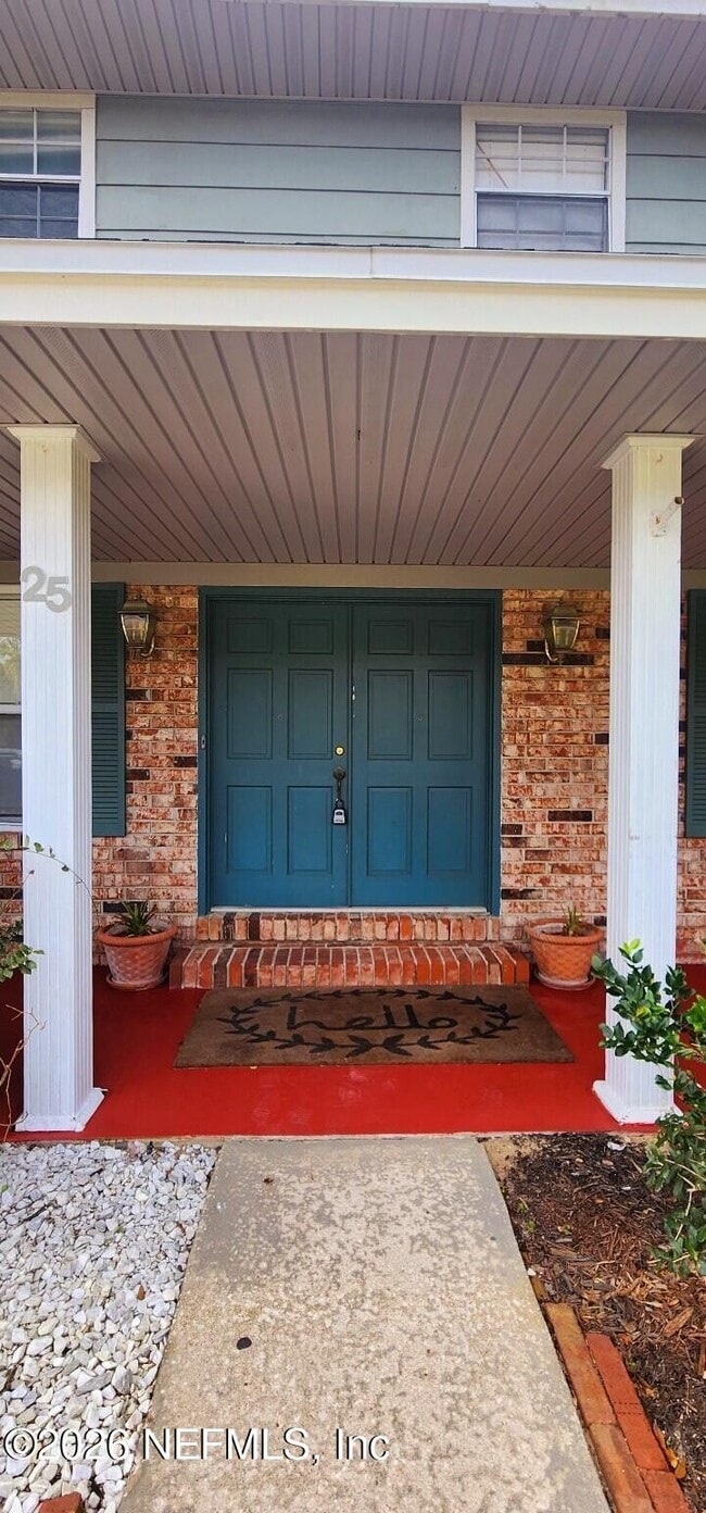 Photo - 25 Versaggi Dr