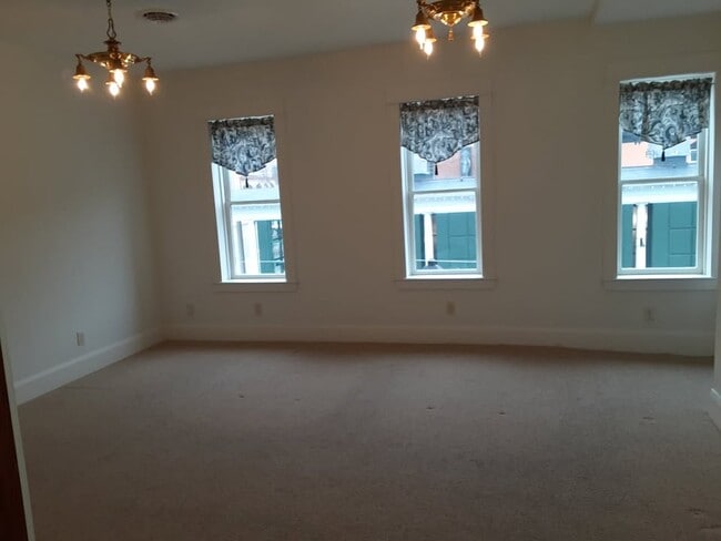 Photo - 2207 Market St