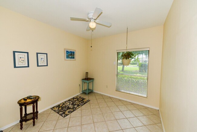 10 Golf House Rd