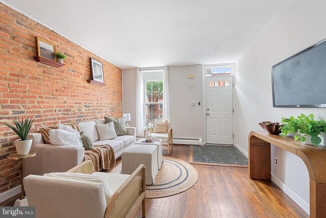 Photo - 130 E Randall St