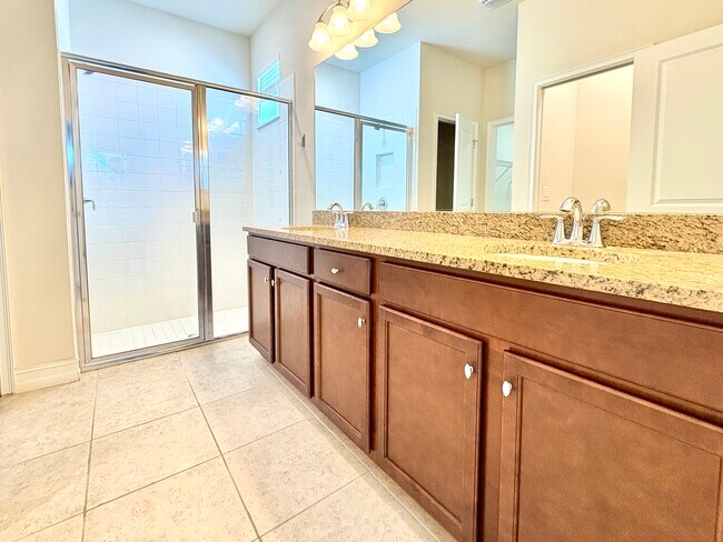 Photo - 4417 Conchfish Ln