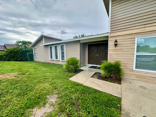 Building Photo - 8161 Winged Foot Dr