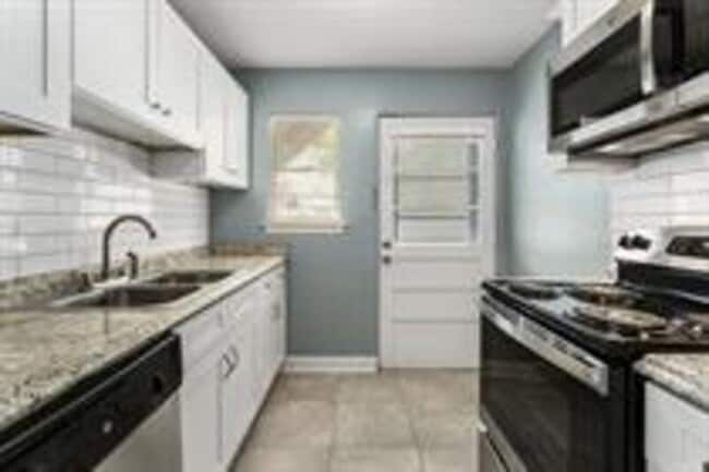 Photo - 4106 Clark Ave