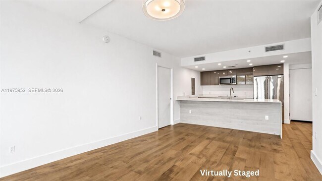 Photo - 13800 Highland Dr Unit 202