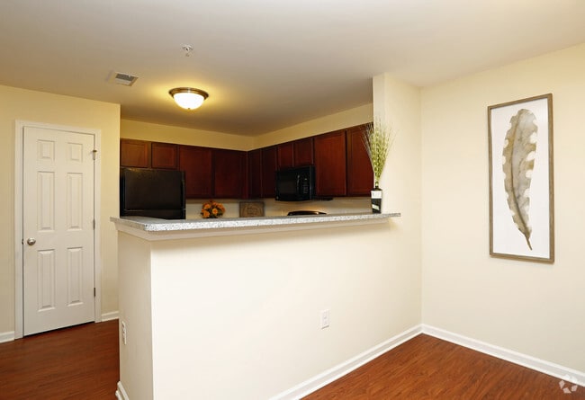 2BR, 2BA - 1380sf- Kitchen