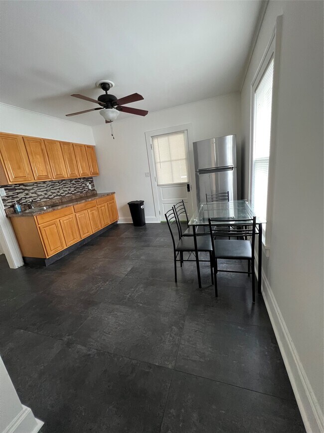 Photo - 36 Haendel St Unidad Second Floor