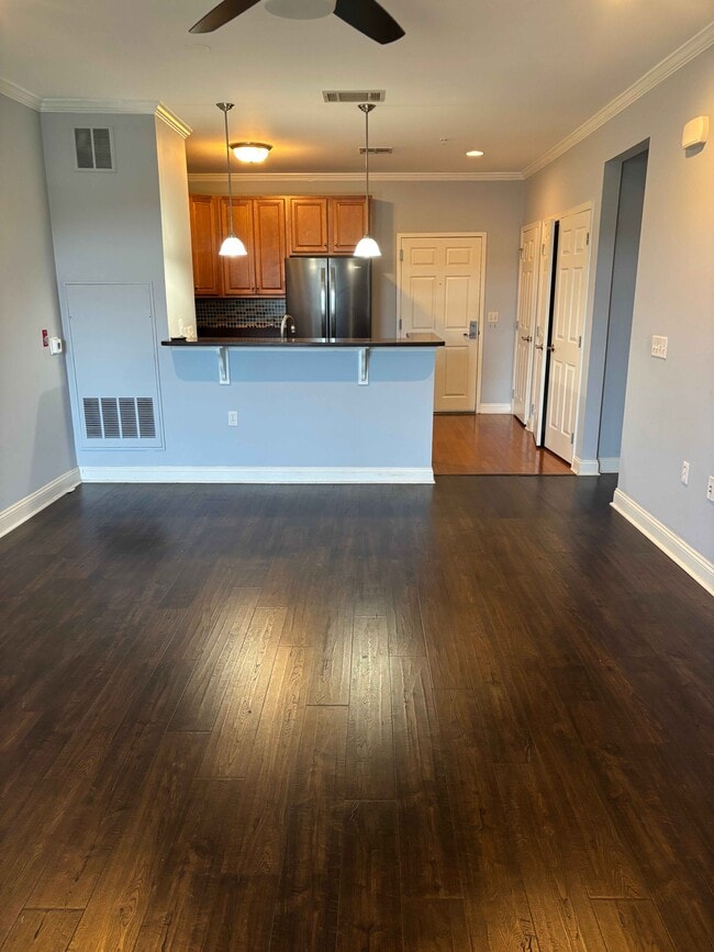 Living Room to Kitchen/Front Door - 300 W Elm St Unit 2319