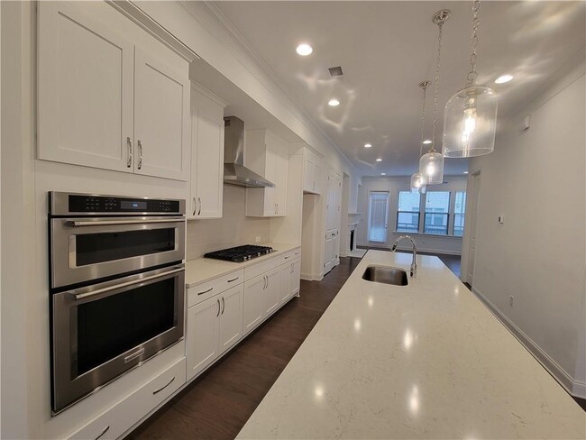 Photo - 1229 Bocking Wy