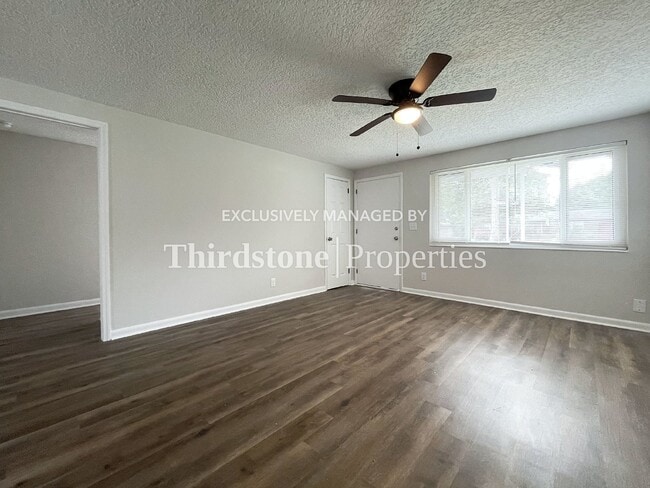 Photo - 5164 Timawatha Ave