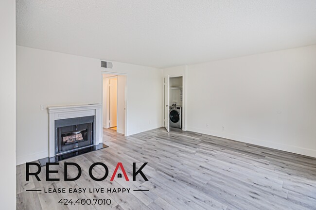 ~1 Month FREE~ Incredible Two Bedroom with... - ~1 Month FREE~ Incredible Two Bedroom with... Condo Unit 105