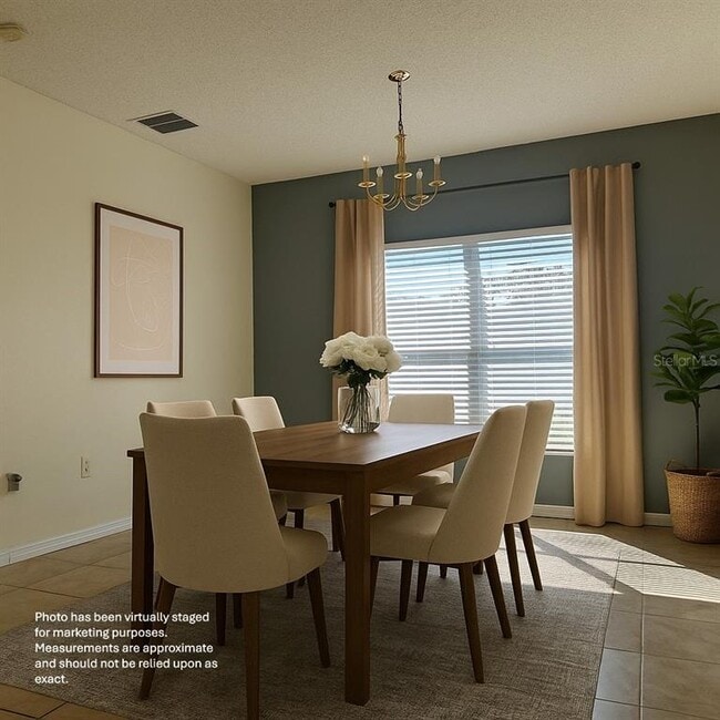 Photo - 402 Greenwich Ct