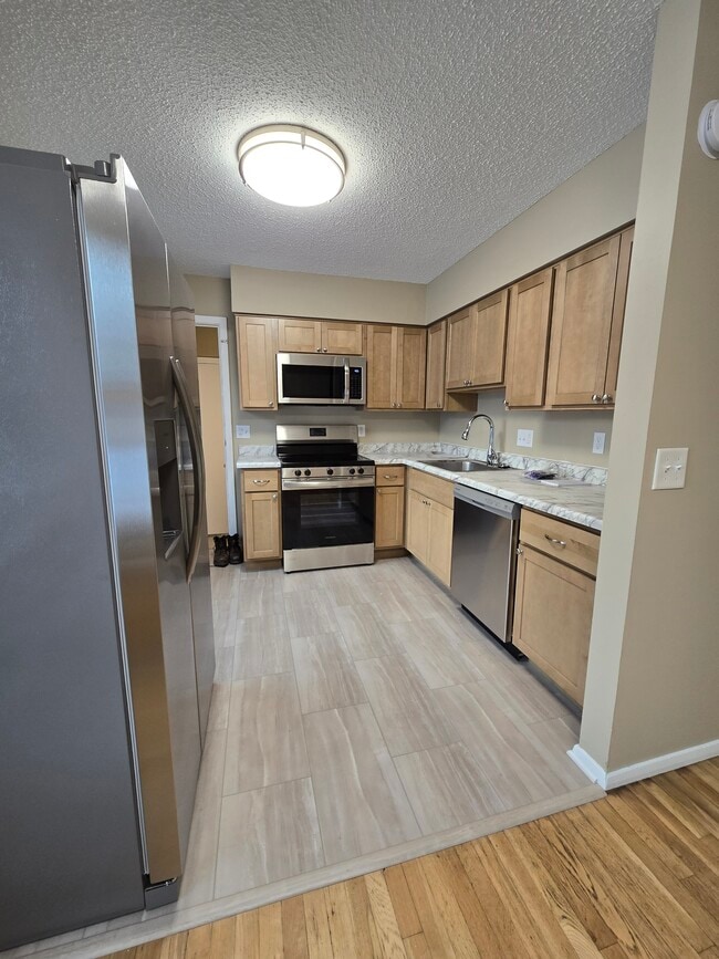 Photo - 2125 Hollywood Blvd