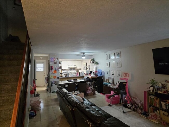 Photo - 4823 W McElroy Ave Unit D211