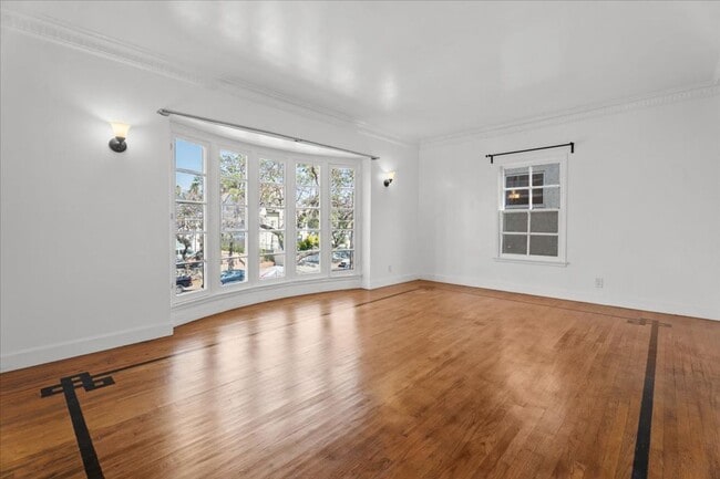 Photo - BEAUTIFUL FRENCH NORMANDY STYLE 2BR UNIT Unit 29-201