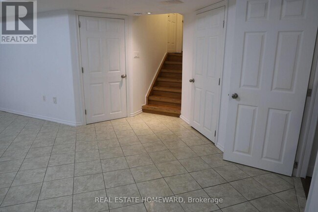 Photo - 1212 Fox Hill St